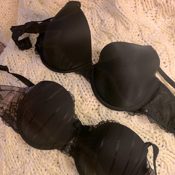 Designer Bras - Picture 2 of 5